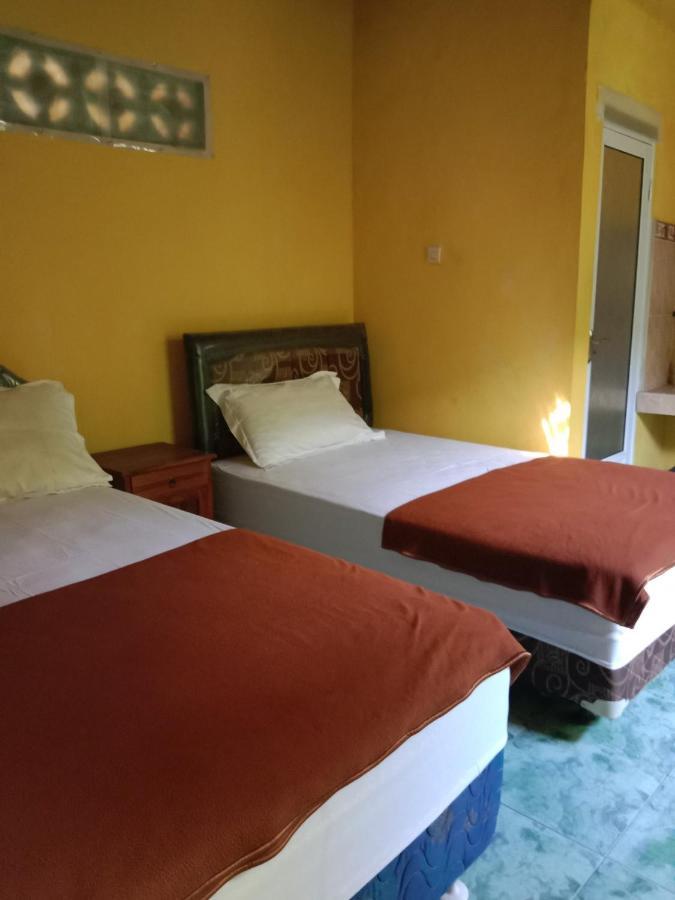 Agung Pring Homestay Batununggul Exterior photo